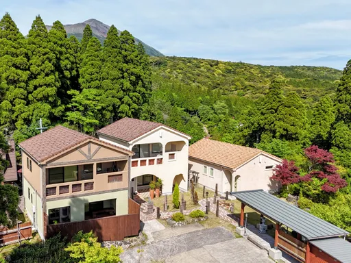 天からの贈り物　Ｖｉｌｌａ　Ｍｏｎｔｐｅｔｒｅ（ヴィラ　モンペトル）